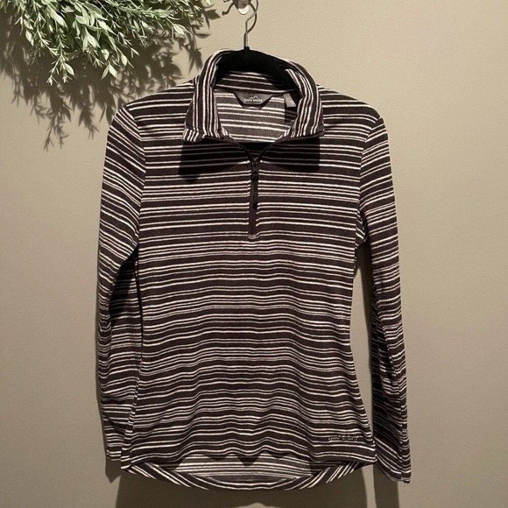 ✨Host Pick: Outdoor Adventure✨ EUC Eddie Bauer Fleece Quarter Zip Pullover